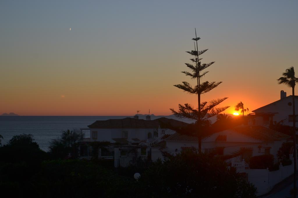 Casa Luz Del Faro Bed & Breakfast Mijas Costa Eksteriør bilde
